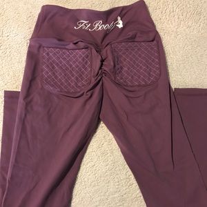 NWOT Full Length Scrunch Butt Fit Booty Leggings